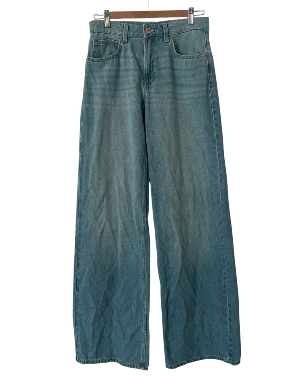Bershka Wide Leg Jeans - Picture 2 of 4